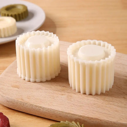 1 PC Sunflower Hand-Press Mooncake Mold Set